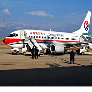 三女河航空托运航空快运业稳步发展的原因是什么？